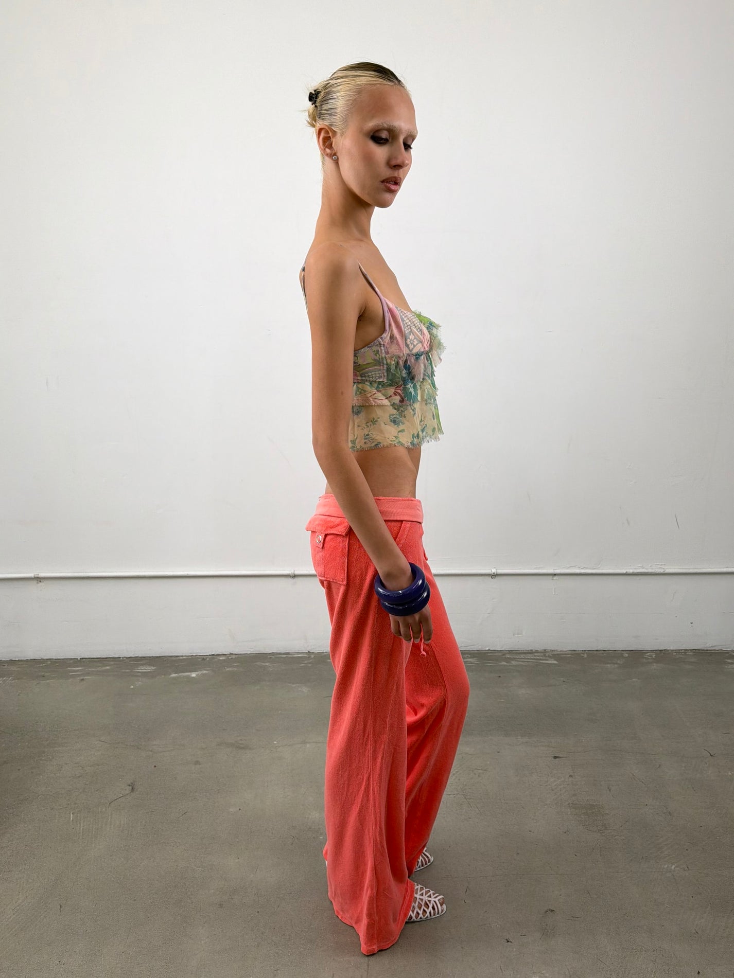 'Nia' Spring Flower Top