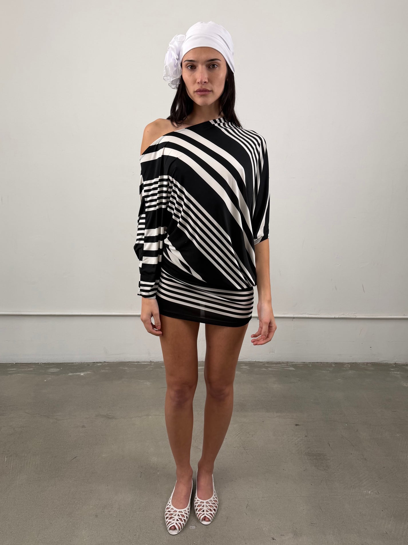 ‘Sidonine’ Off The Shoulder Dress