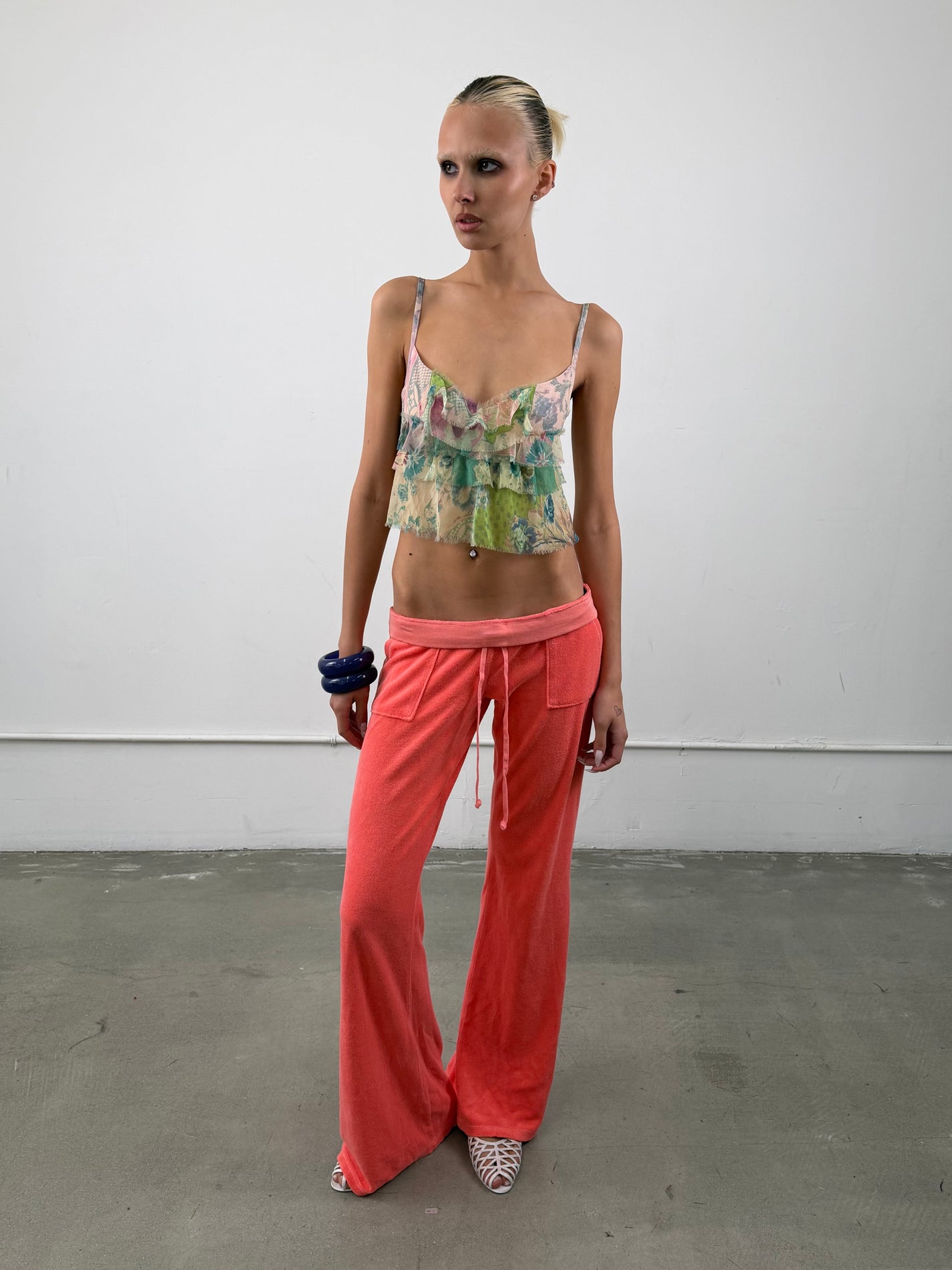 'Nia' Spring Flower Top