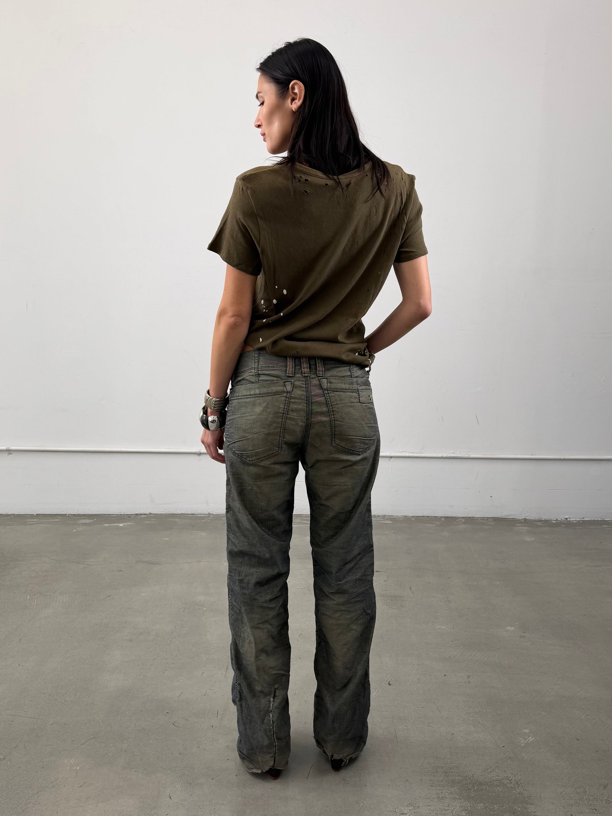 ‘Ismene’ Distressed Army Tee
