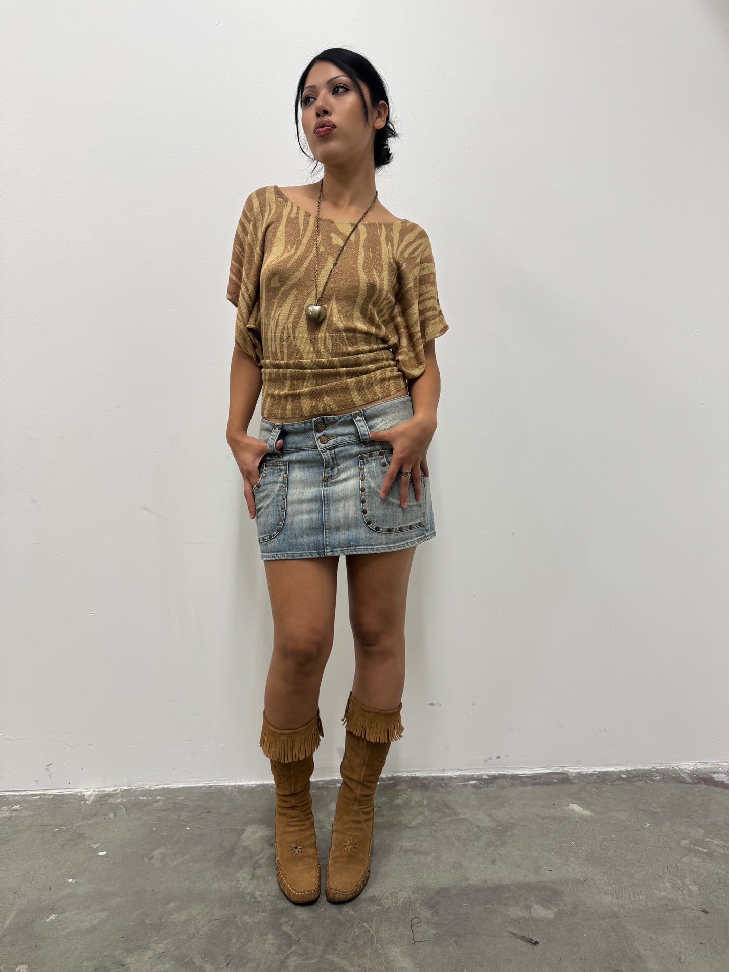 &#39;Essence&#39; top