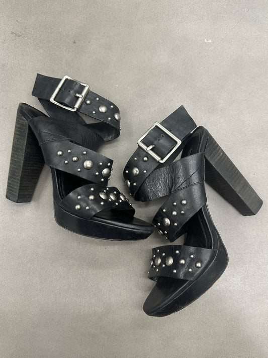 ‘Fathi’ Studded Heels